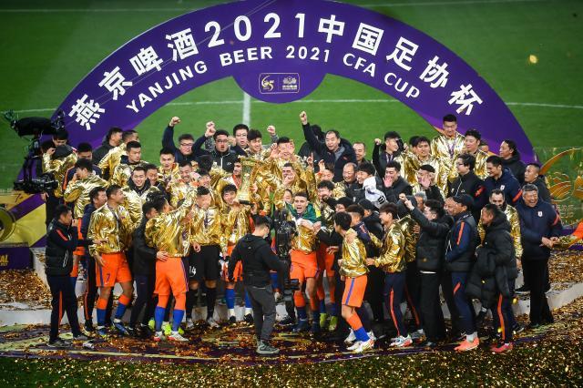 kaiyun-还有谁！泰山7次夺得足协杯 3次双冠王傲视群雄