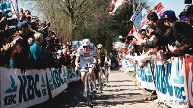 开云体育官网-疲劳状态输出超600瓦：波加查如何通过持续进攻炸裂环弗兰德斯赛|塔代伊·波加查|比赛|功率|极限|沃特_新浪体育_新浪新闻